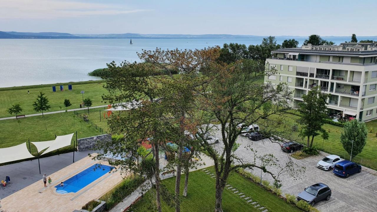 Napfeny Resort Exclusive Balatonlelle Exterior foto